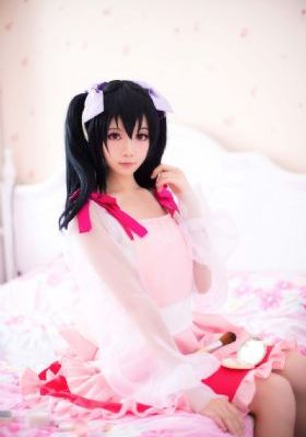免费ai脱脱美女衣服软件_剧情片电影完整版