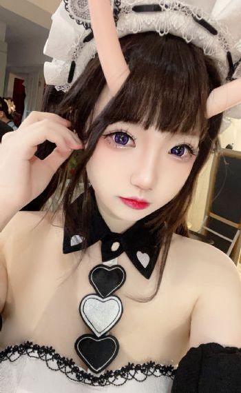 伊人激情AV一区二区三区_1080电影完整版