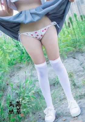 深夜福利黑人一区_日韩在线播放专区